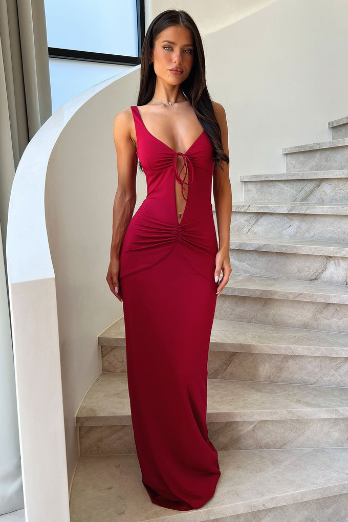 Lilo Keyhole Backless Maxi Dress - Burgundy Lilo Keyhole Backless Maxi Dress - Burgundy